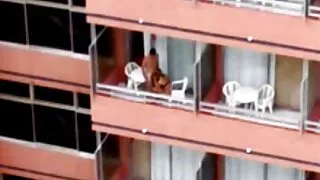 Com a buceta loira punheta ao orgasmo ocorreu filme pornô de tia no Se club