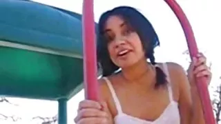 Alegre gracinha pago para vídeo pornô brasileiro só as novinhas o trabalho com o sexo