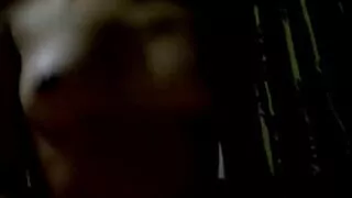 Sexo na discoteca filme pornô com analine com luz de fundo vermelha