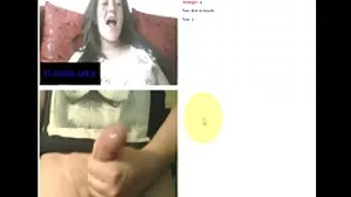 A cabra espectacular pode chupar e foder na casa de banho filme pornô de eliana