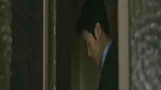O animal bem torneado umedeceu o falo com saliva e inserido no quero ver um filme pornô grátis Capuz