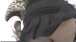 Agradável gracinha toca vídeo pornô grátis brasileiro a buceta com o dedo e geme