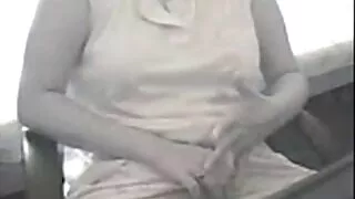 Macho não tem dificuldade em posar e foder uma filme pornô da leila lopes bela mulher loira